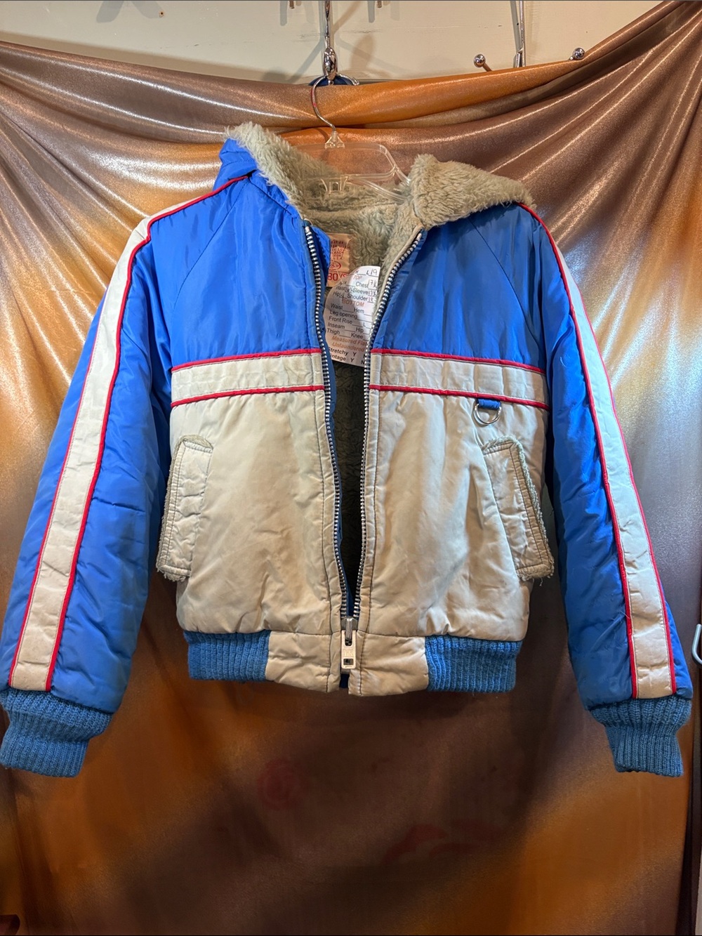 Vintage well worn 70’s kid Sears Blue Cream Colorblock Puffer Jacket Red Trim TT